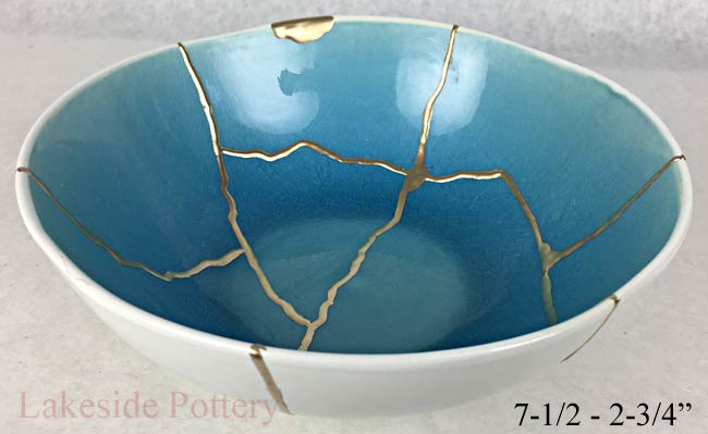 Crackle turquoise / white bowl - Kintsugi