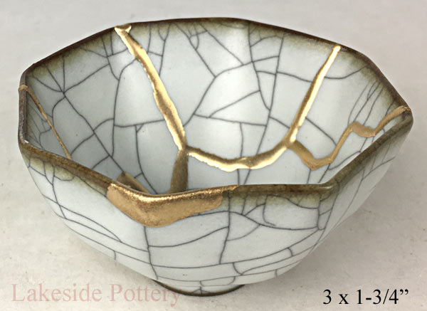 Crackle white Japanese bowl
