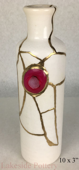 Crackle white Kintsugi vase with geode agate gemstone
