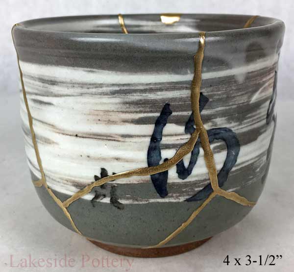 Japanese teacup - Kintsugi