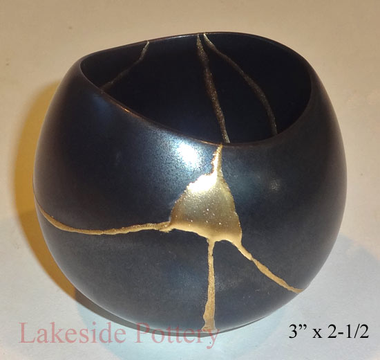 Kintsugi wabi-sabi philosophy