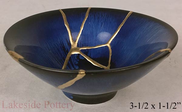 Kintsukuroi bowl