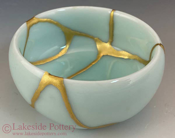 Kintsugi Art Examples | Japanese Method of Pottery Repaired With Gold