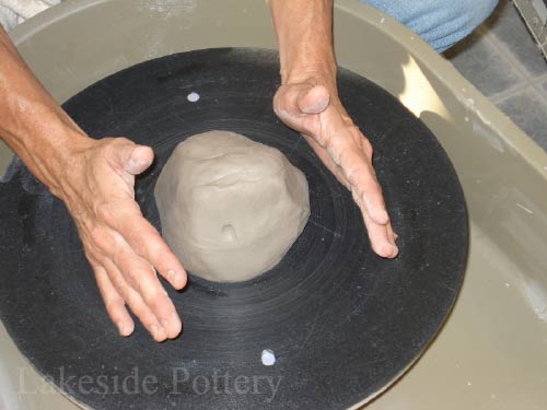 5 Tips & Tricks for Centering Clay on the Pottery Wheel 