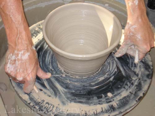 how to make a pottery wheel