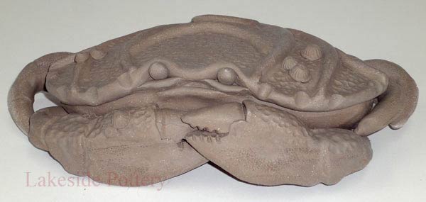 Hand building sea crab - clay projects for adults and children classes