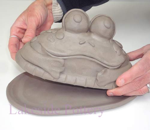 Frog butter dish with cover