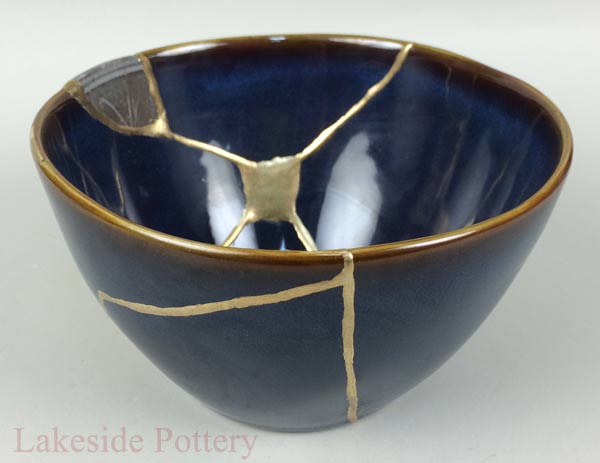 Chinese bowl repaired with gold