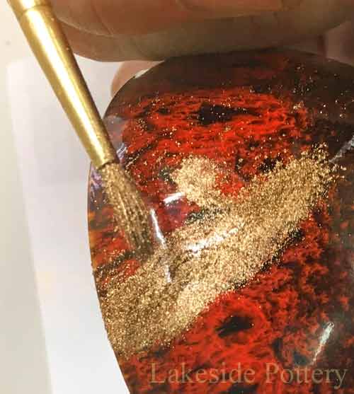 Kintsugi gold and lacquer mix