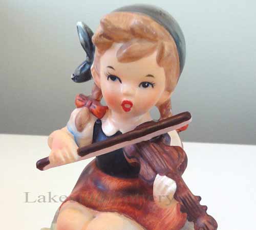 Violin girl Hummel figurine - with restored violin bow