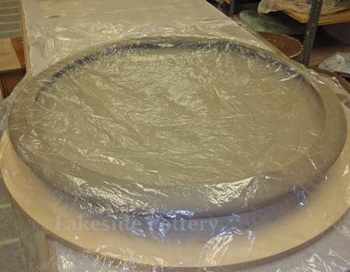 drying large thrown platter