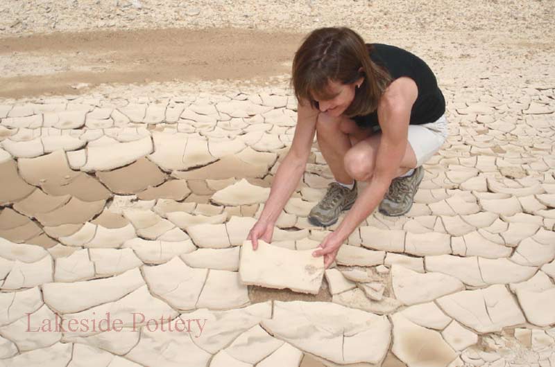 The Perfect Clay Weight Chart for the Pottery Wheel